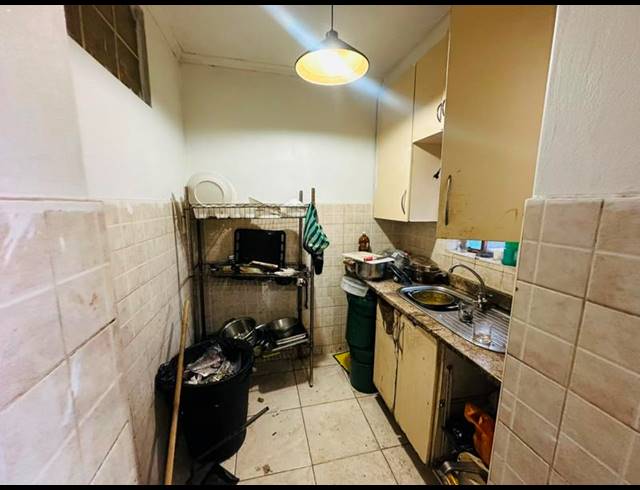 5 BEDROOM HOUSE FOR SALE IN PRIMROSE